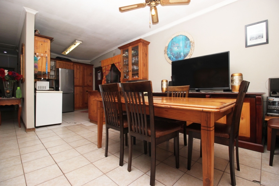 3 Bedroom Property for Sale in Belmont Park Western Cape